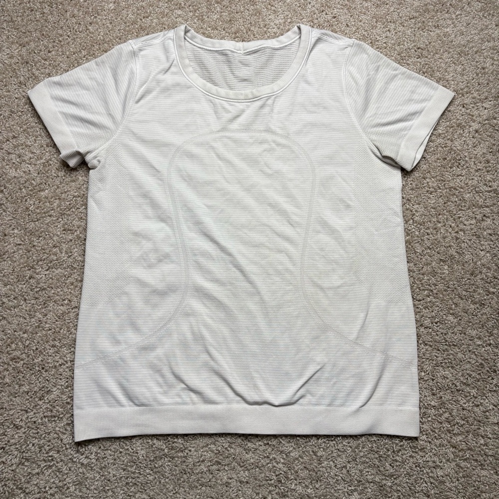 lululemon athletica White Short Sleeve Tee